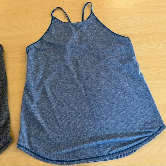 2 Lululemon Fast as Light Singlet Tank Tops Heathered Black & Blue Colors Small - Picture 3 of 10